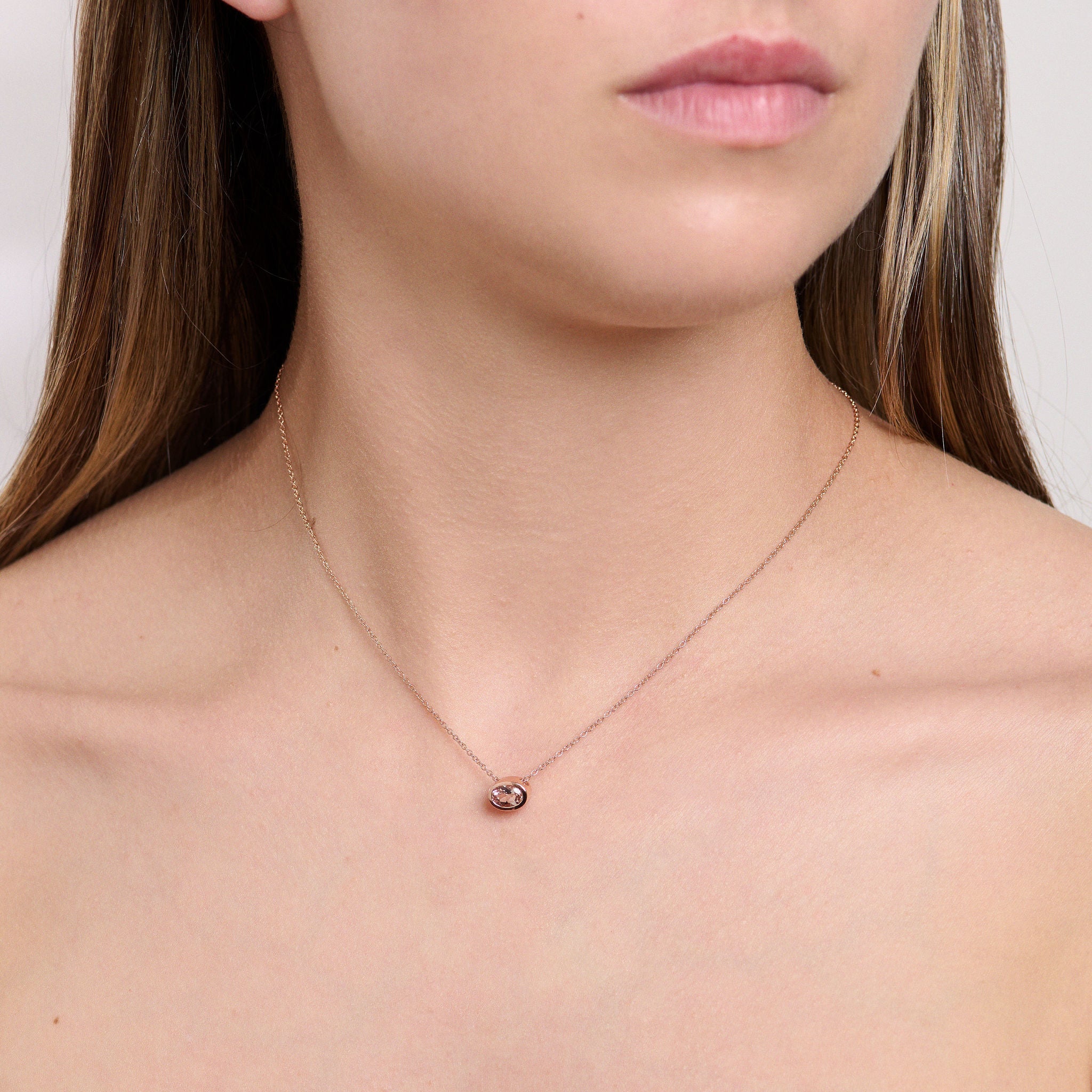 East - West Oval Pink Morganite Necklace - Eliise Maar Jewellery