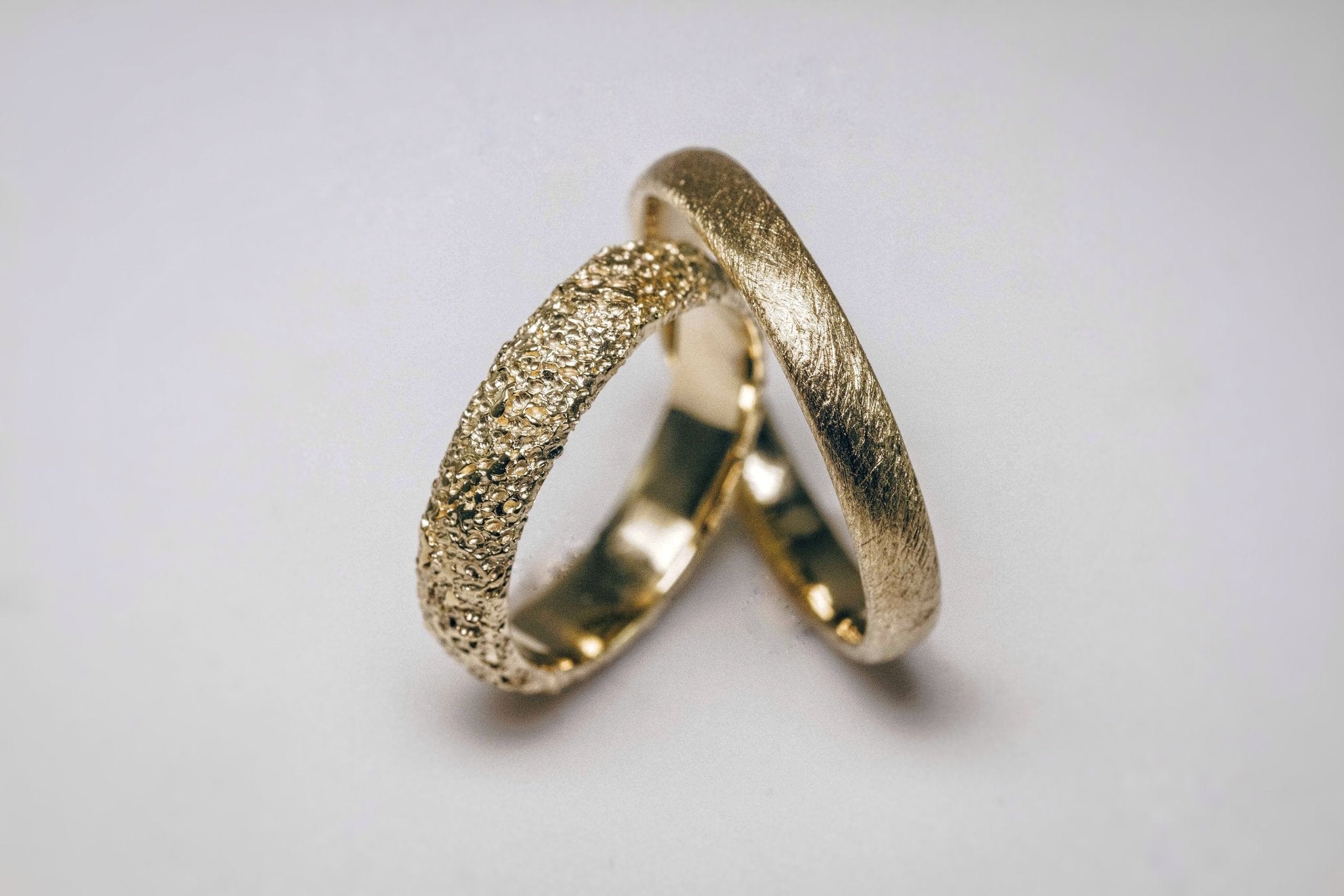 Frost Wedding Ring Yellow Gold - Eliise Maar Jewellery